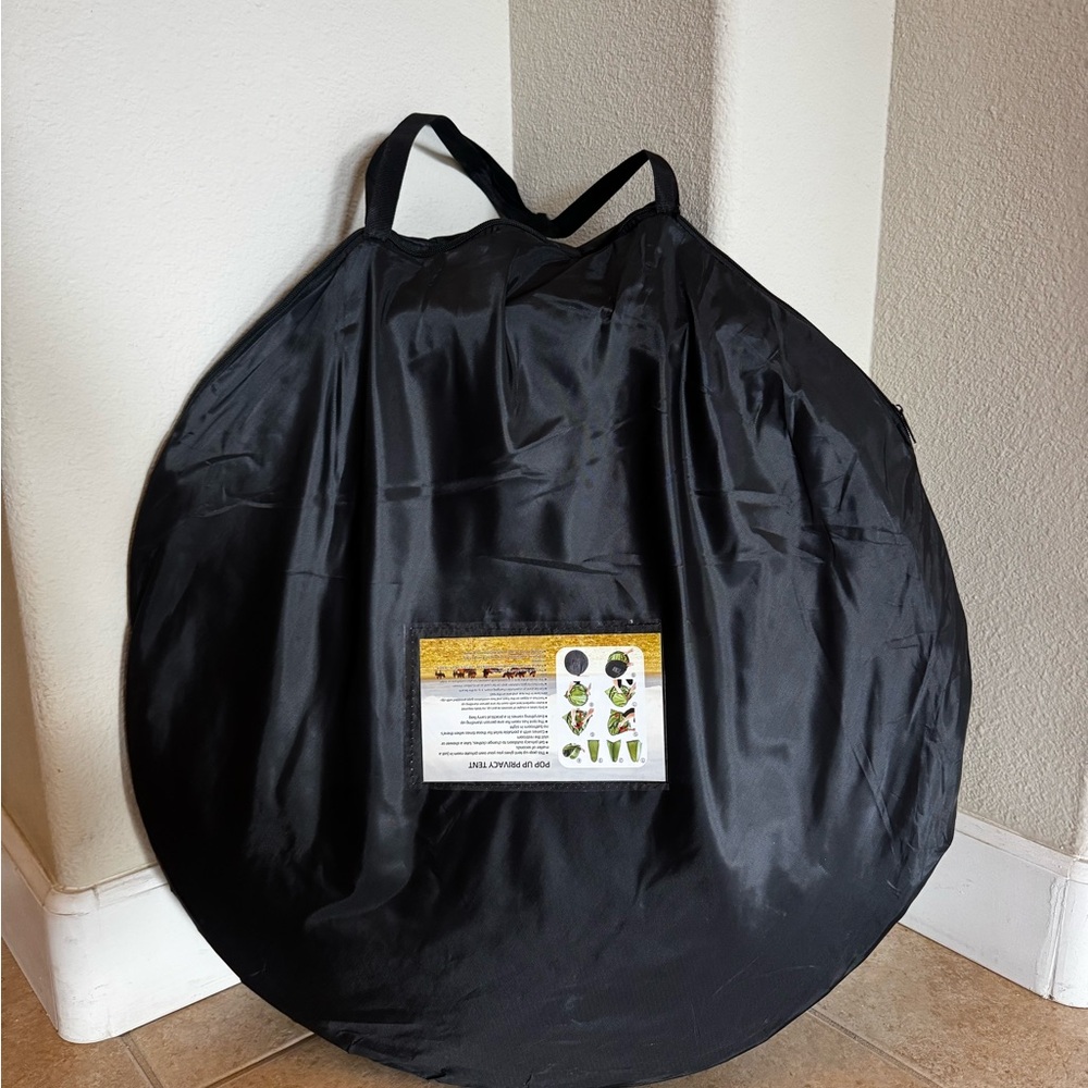 Mobile Spray Tanning Pop Up Tent - Picture 6 of 9